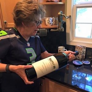 Meet your Posher, Beverly